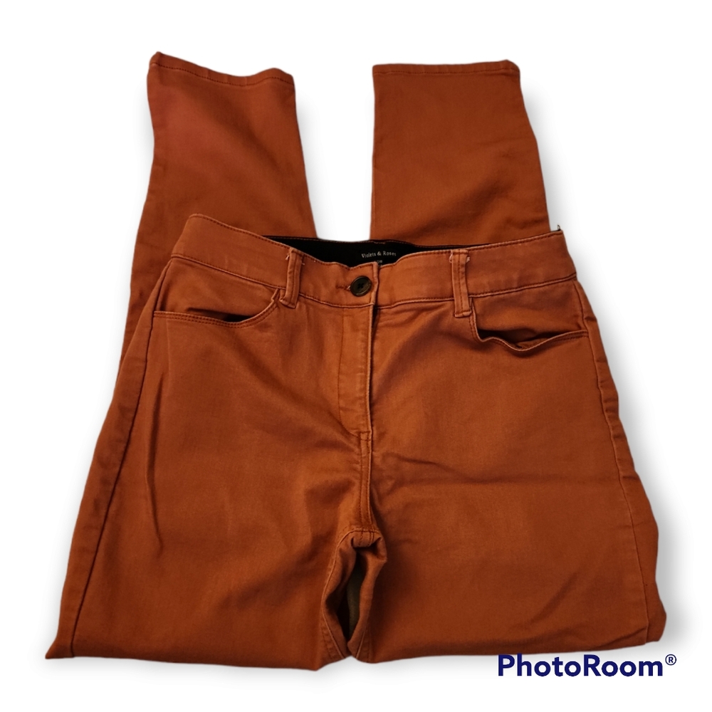 Violets & Roses Ankle Pants
